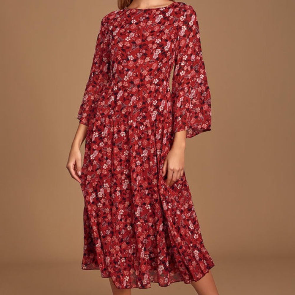 Right Time Red Floral Print Tiered Midi Dress
